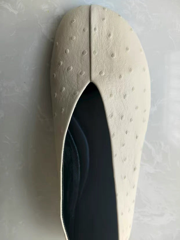 Leather Ballet Flats in Ivory