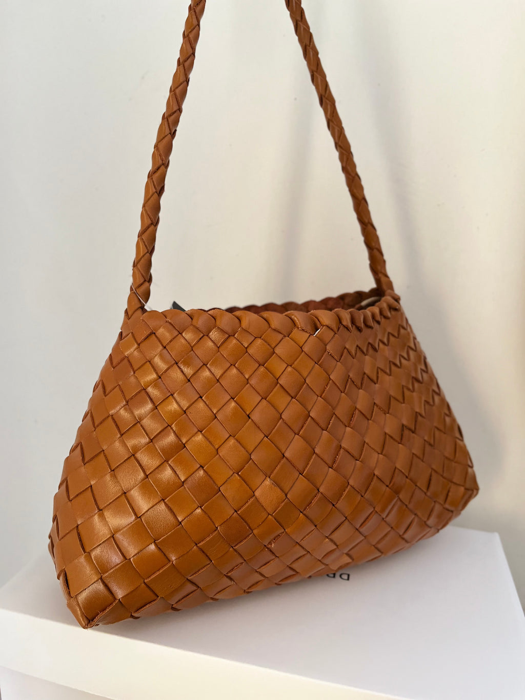 Woven Shoulder Bag in Tan (Immediate)