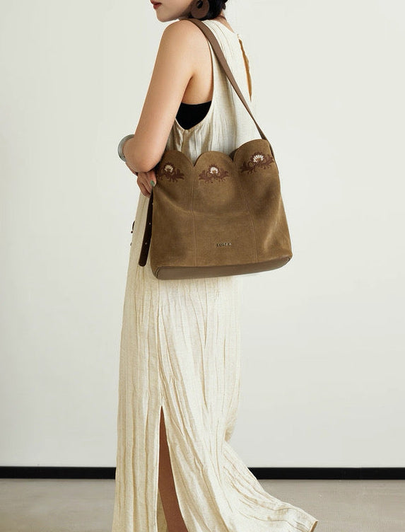 Embroidered Bag in Khaki