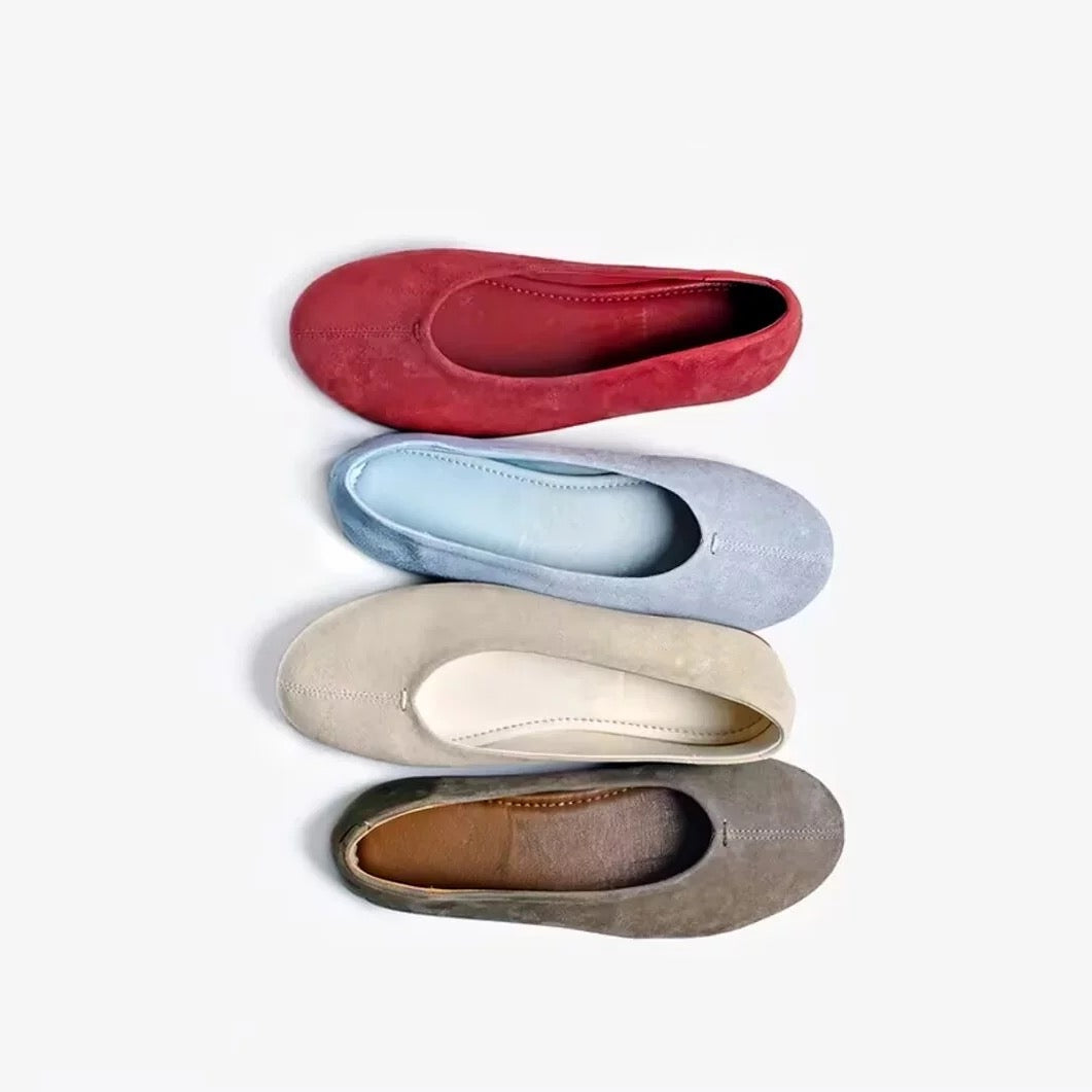 Minimal Round-Toe Ballerinas