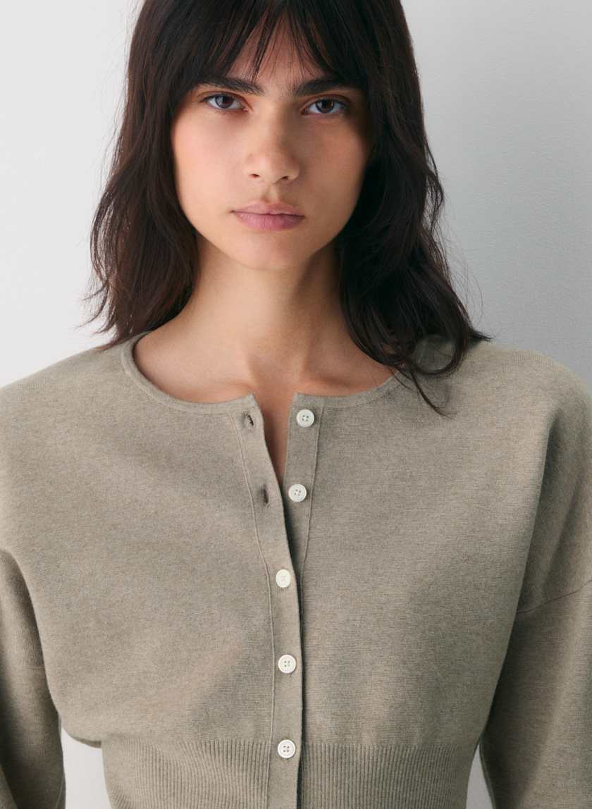 Aritzia Cardigan (beige)