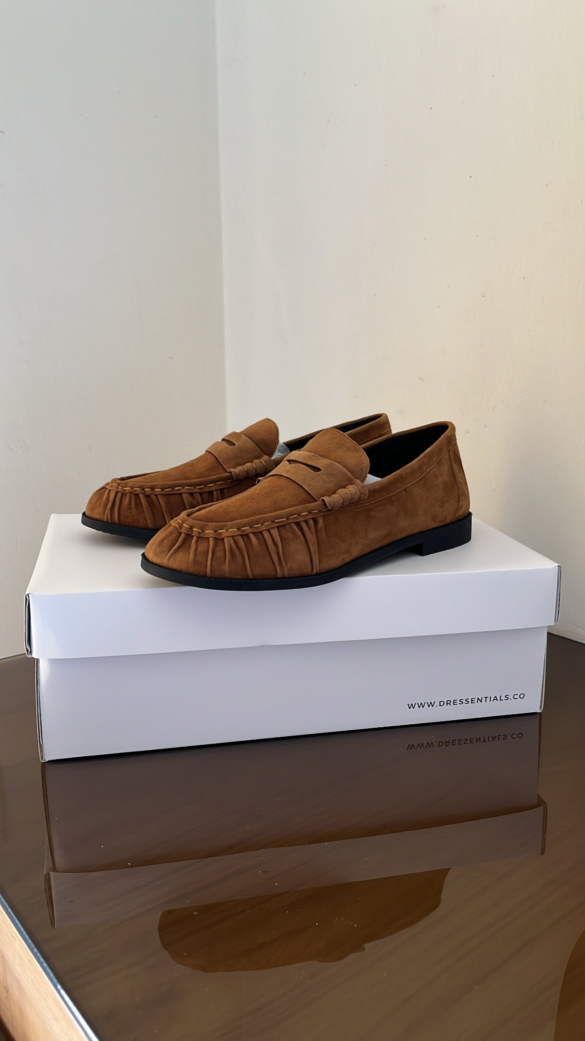 Penny Loafers in Camel Brown