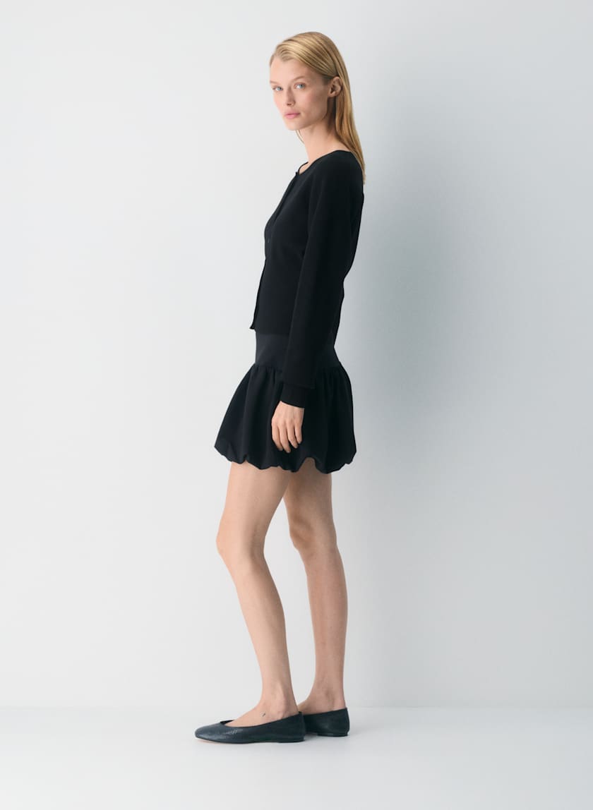 Aritzia Cardigan (black)