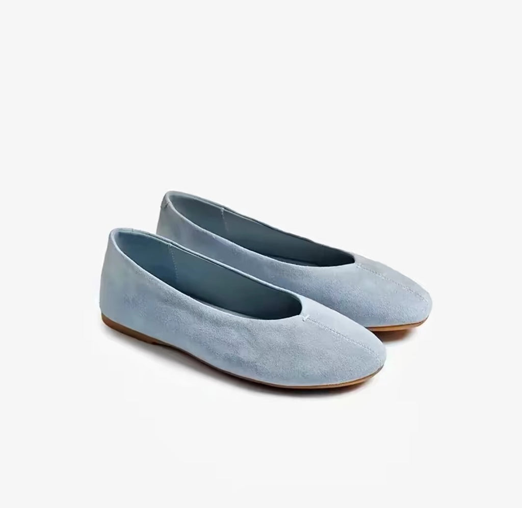 Minimal Round-Toe Ballerinas