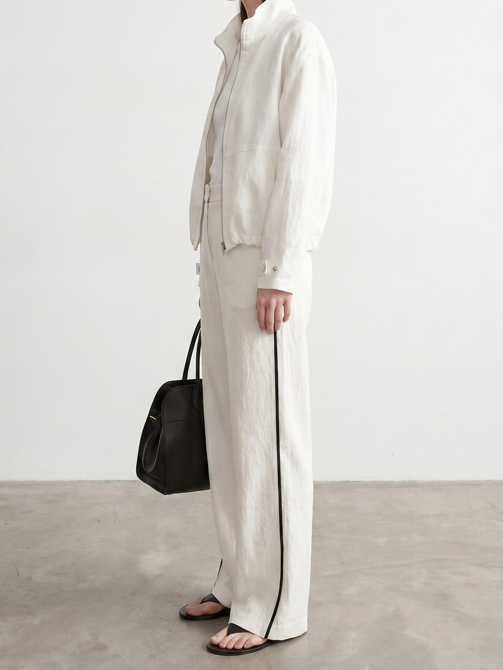 Minimal Side Stripe Linen Trousers (Immediate)