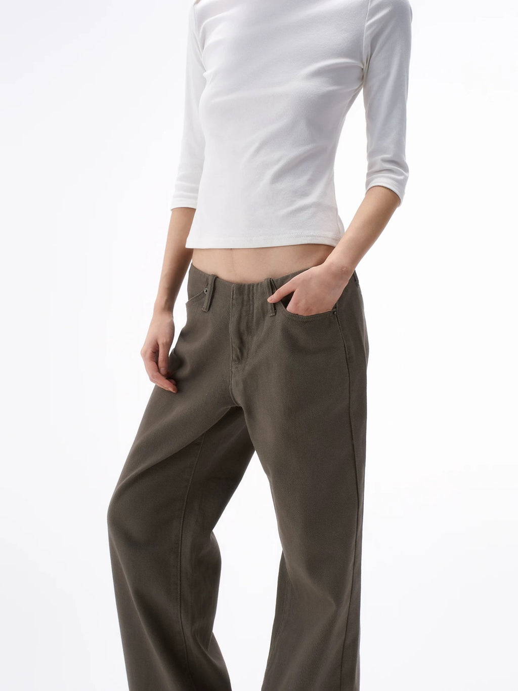 Low-waist Utility Pants in Dark Olive
