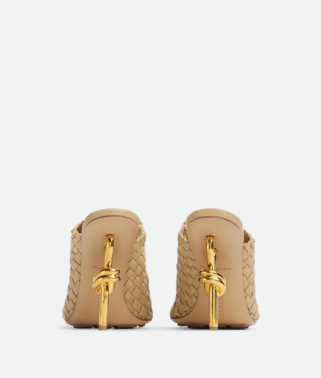 Mules in Woven Beige leather