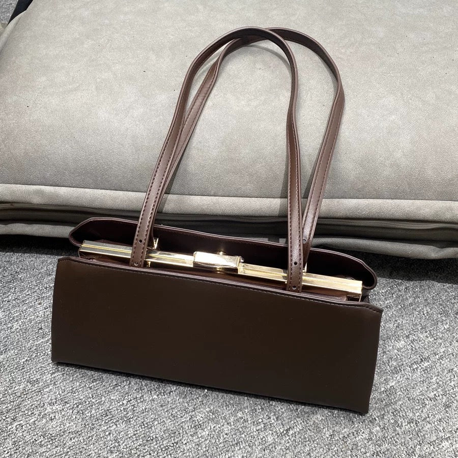 Kiss-Lock Bag in Dark Brown