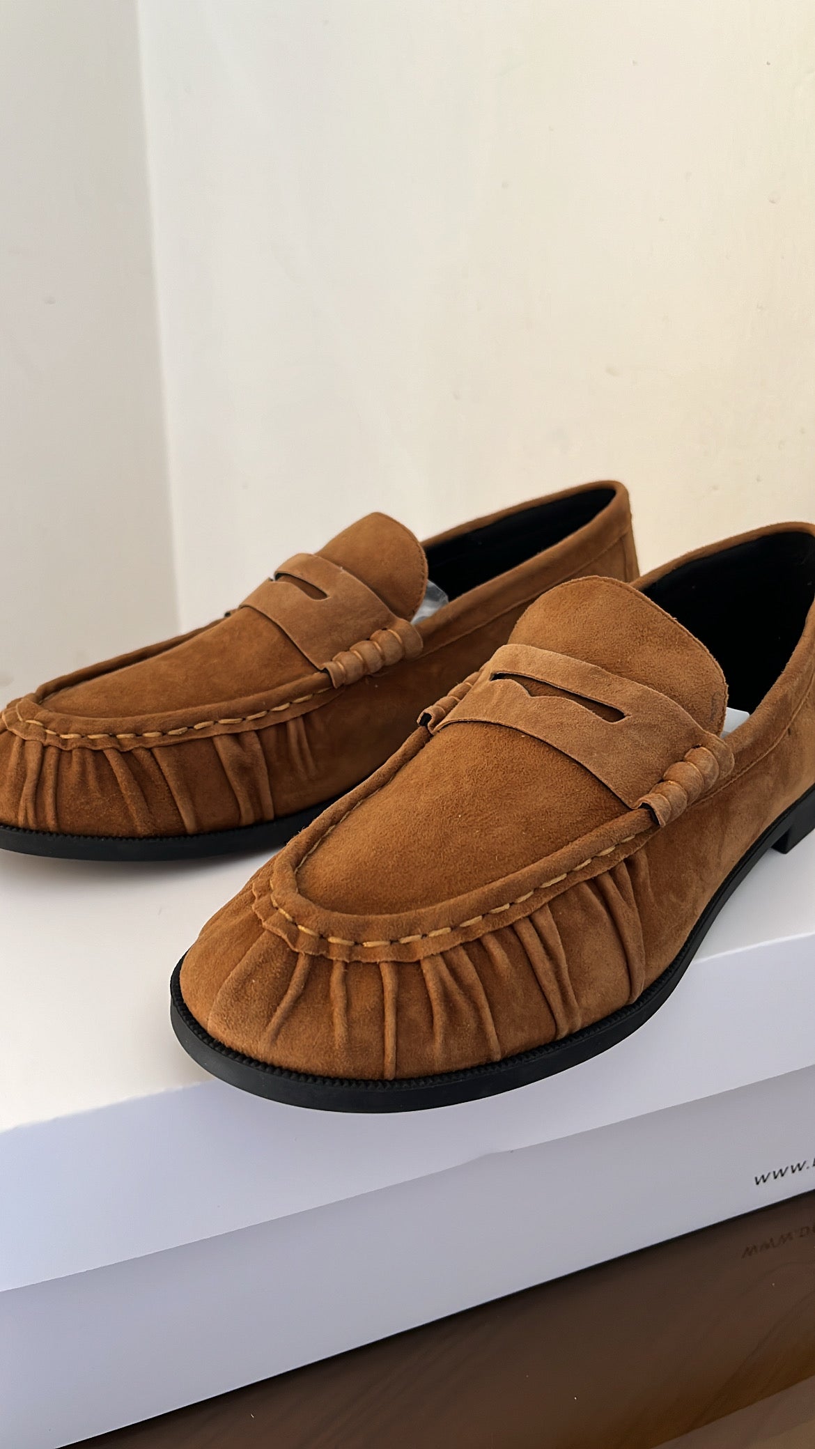 Penny Loafers in Camel Brown