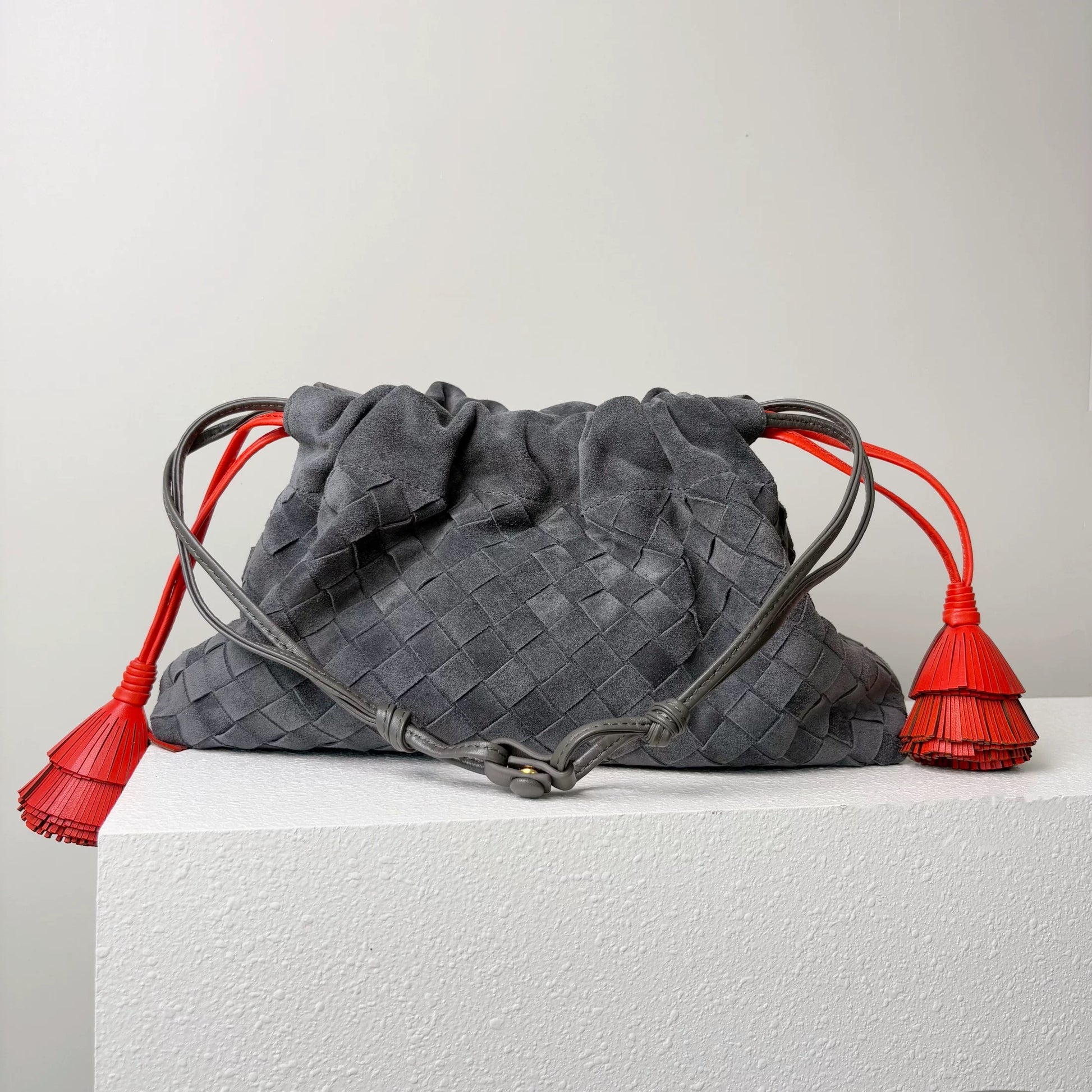 Two-tone Woven Clutch\ Shoulder Bag (Grey & Red)