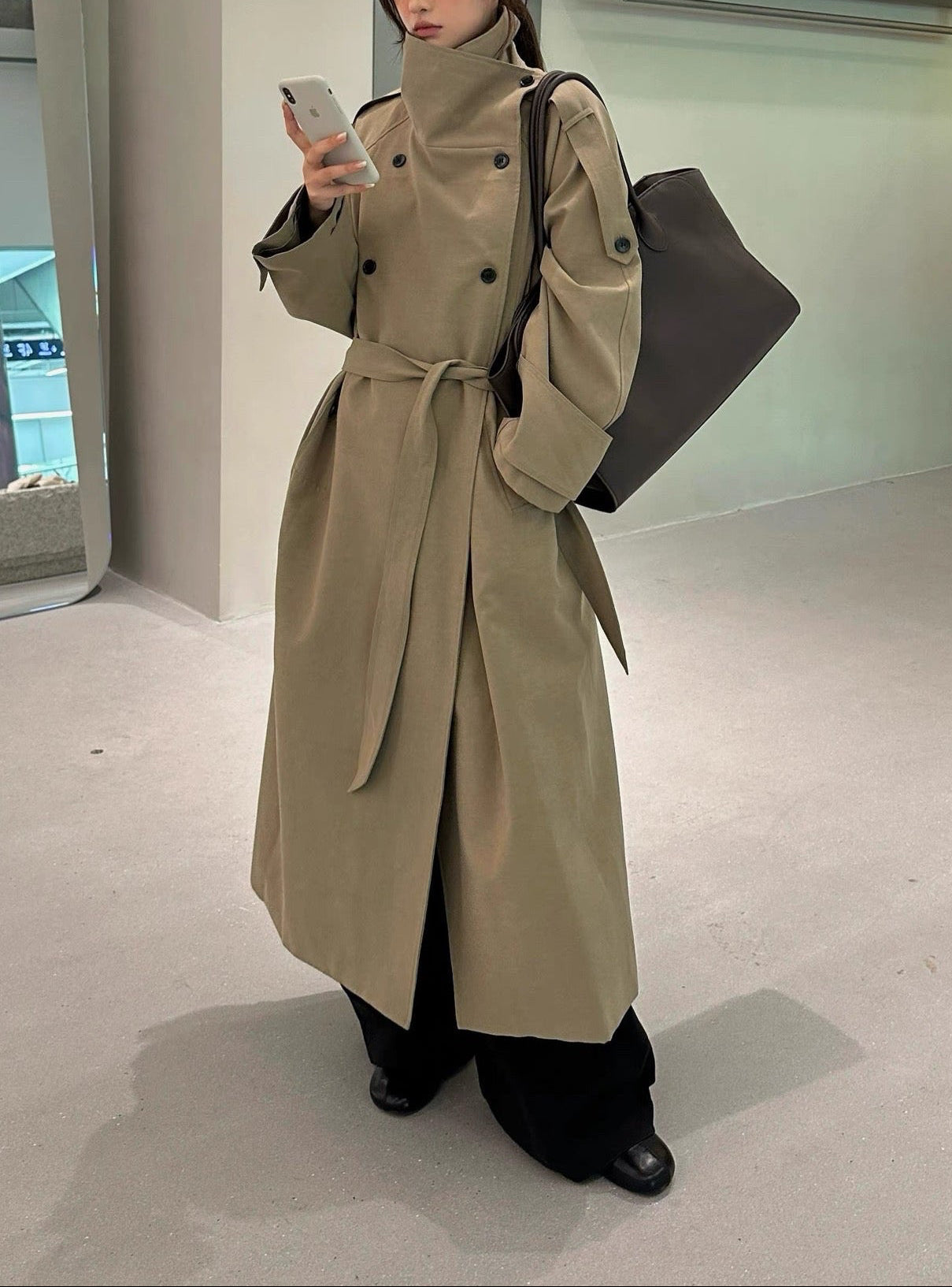 Oversized Trenchcoat