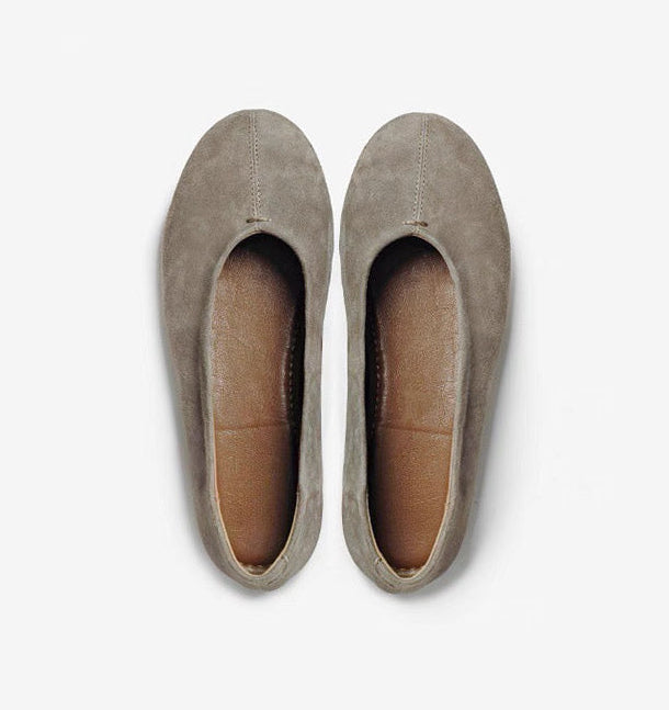 Minimal Round-Toe Ballerinas