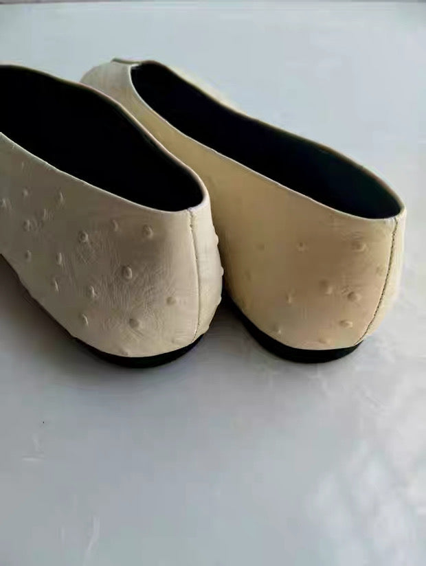 Leather Ballet Flats in Ivory