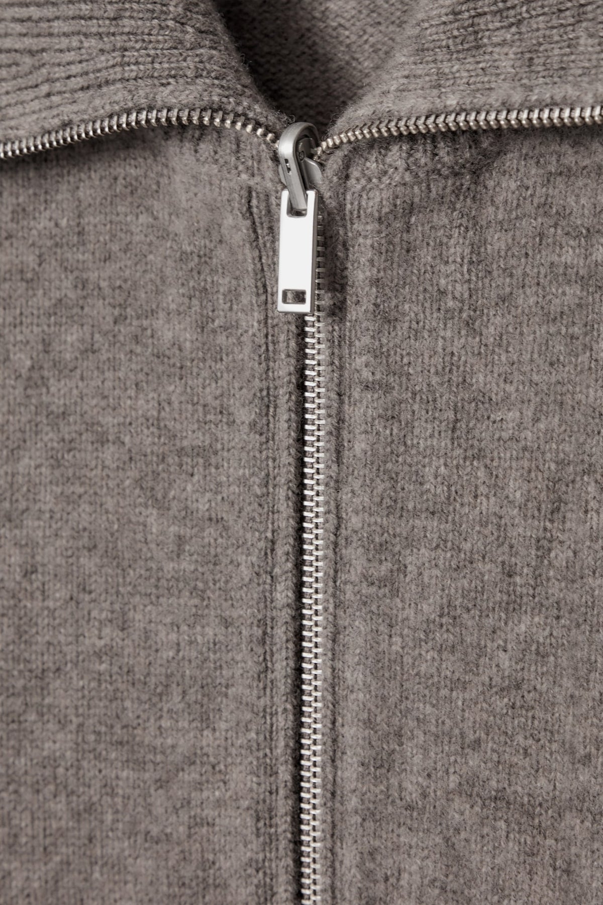 WAISTED KNITTED WOOL BOMBER JACKET