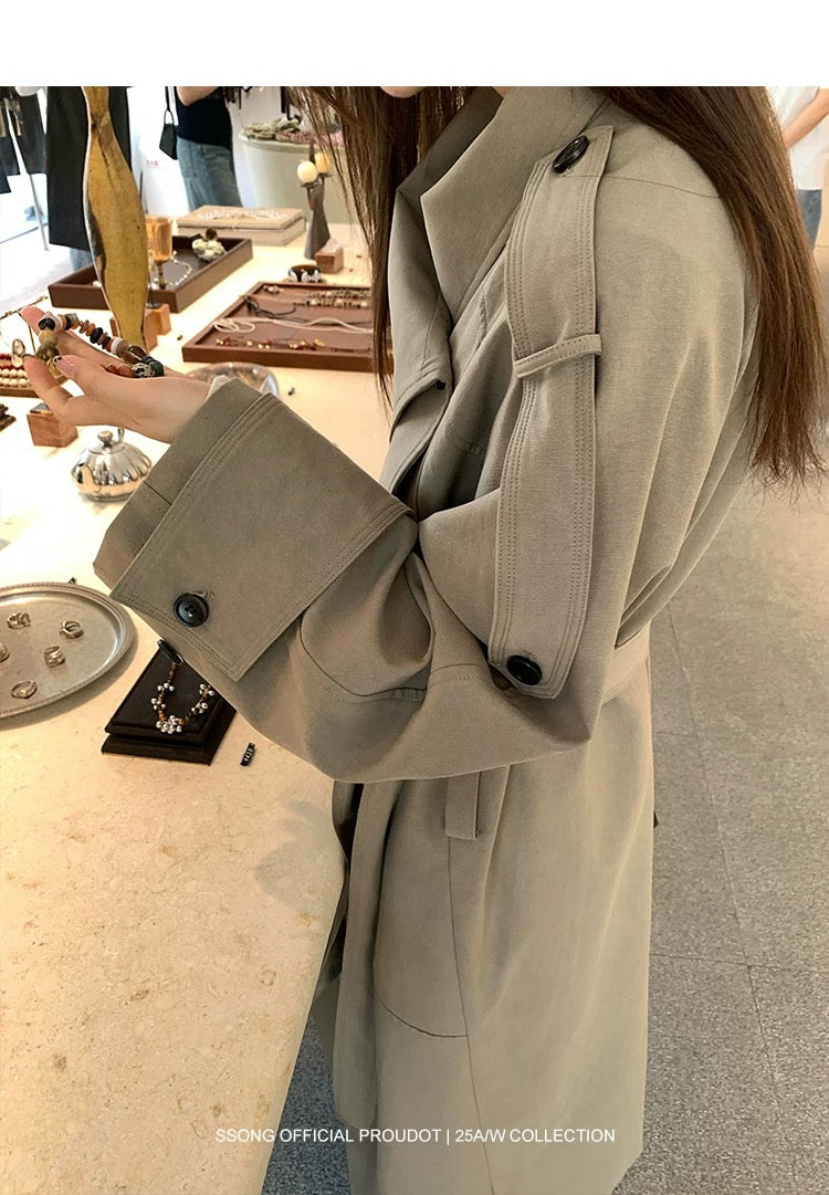 Oversized Trenchcoat