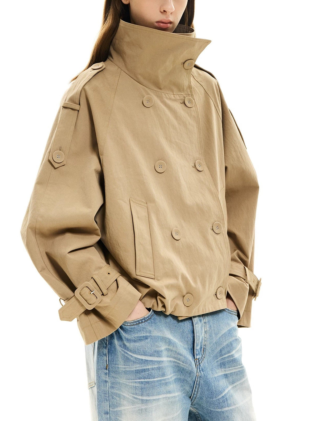 Short Trench Coat in Beige
