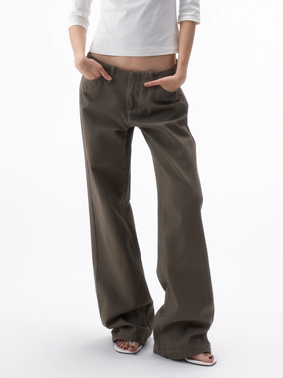 Low-waist Utility Pants in Dark Olive