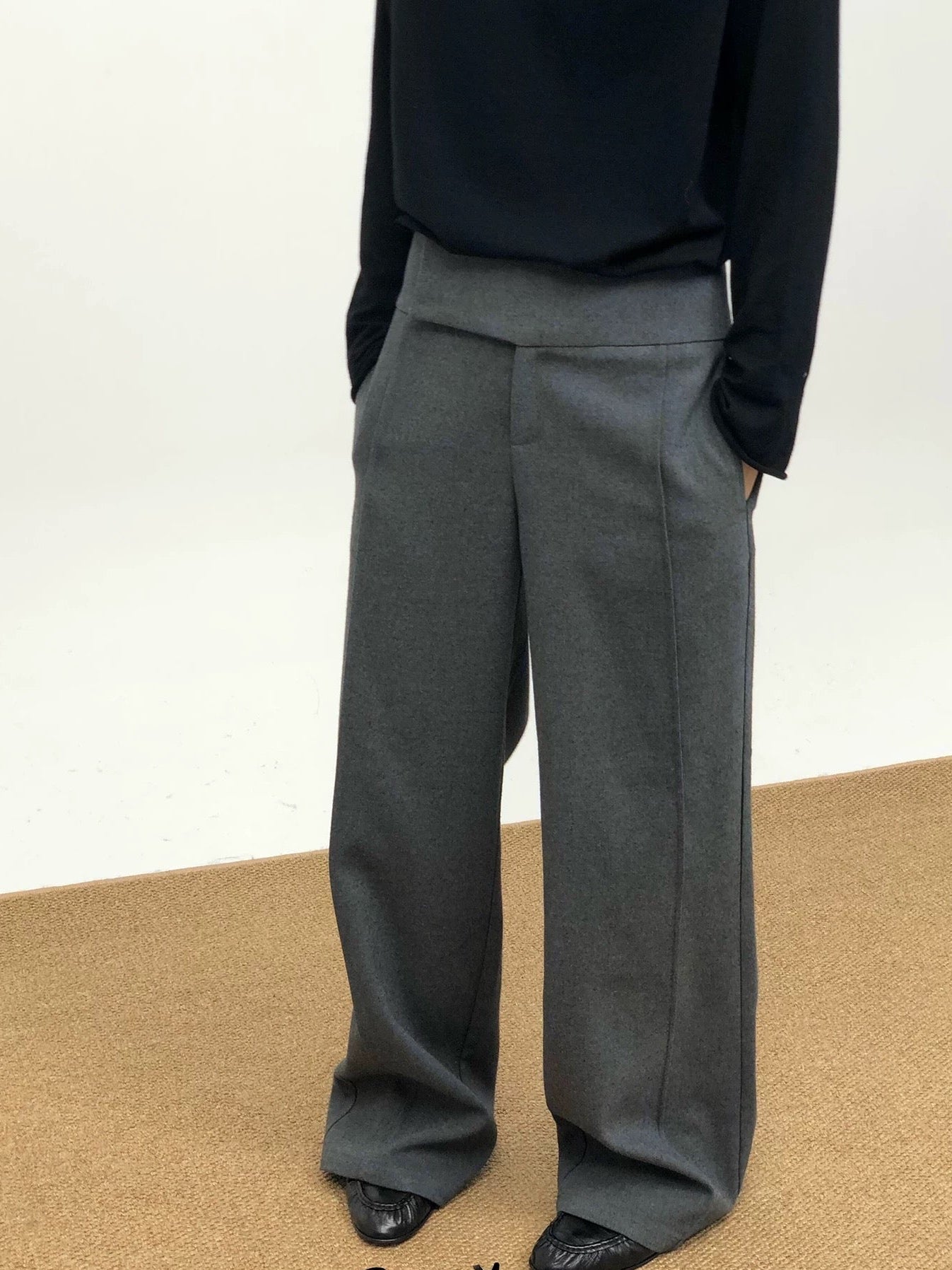 Relaxed Tailored Grey Pants with Adjustable Length