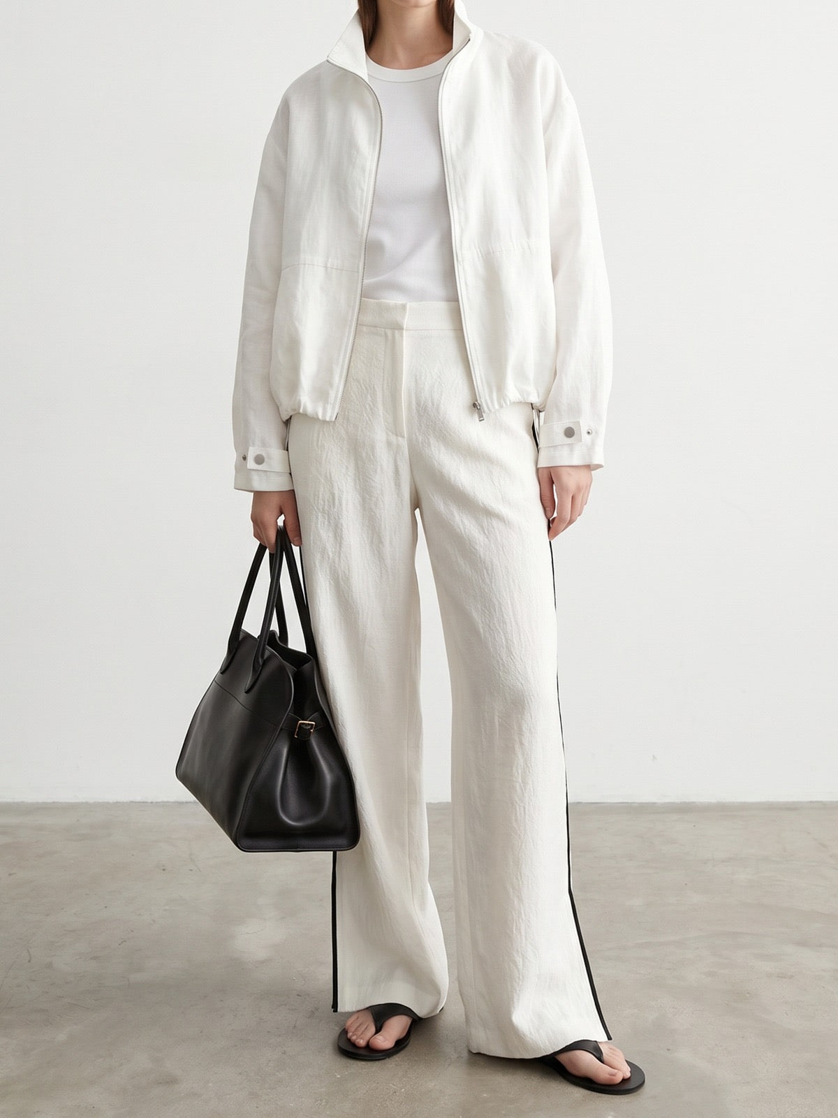 Minimal Side Stripe Linen Trousers (Immediate)