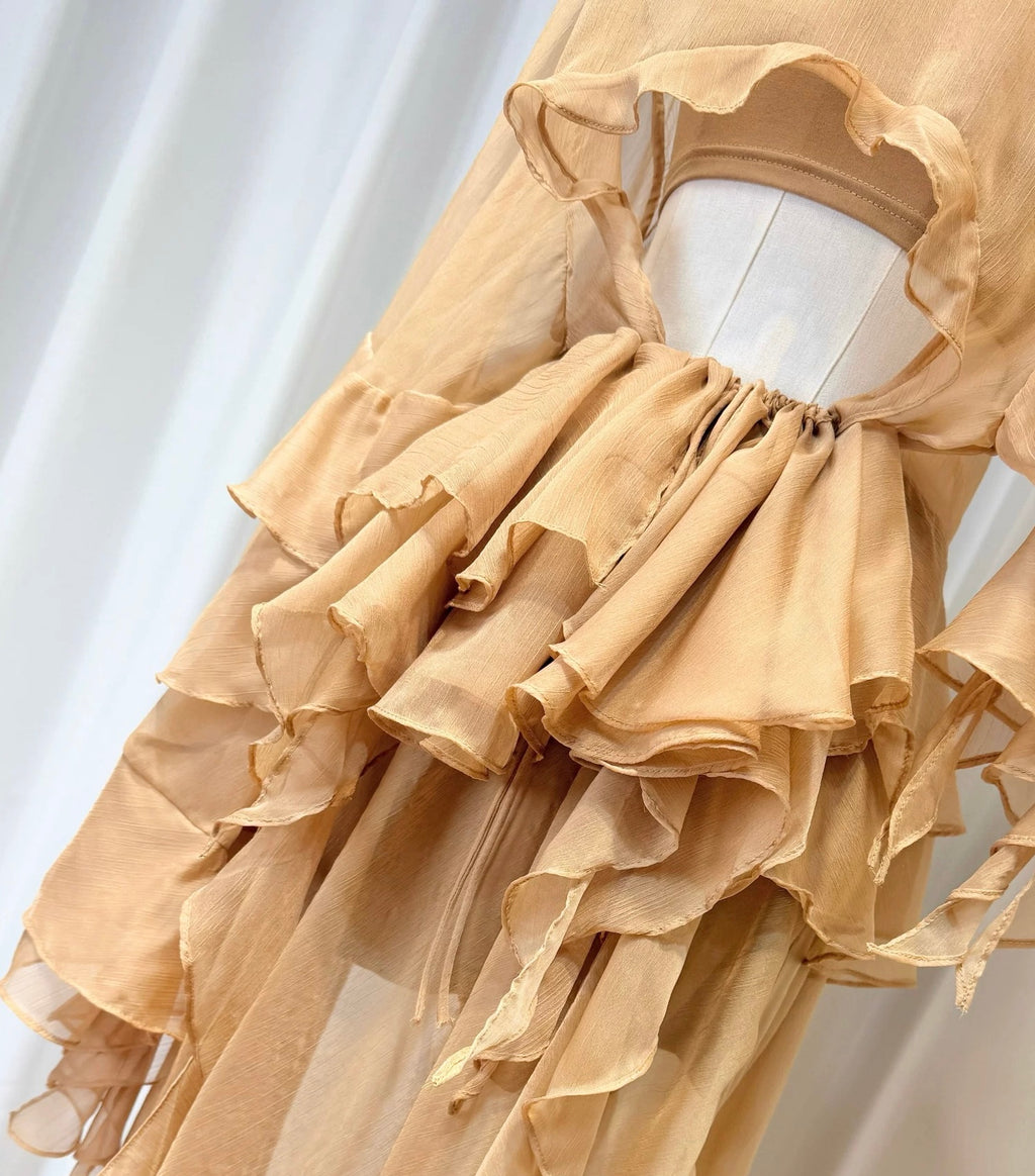 The Ruffled Set