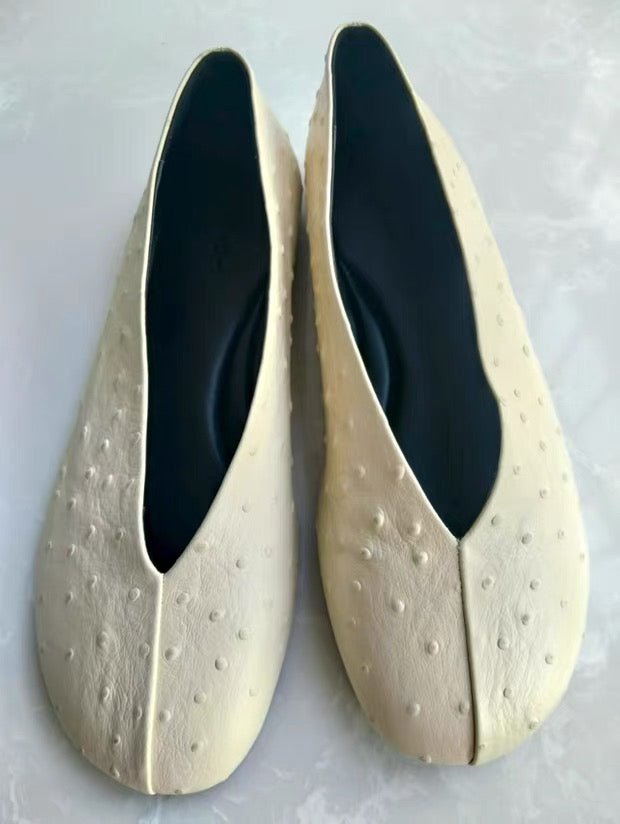 Leather Ballet Flats in Ivory
