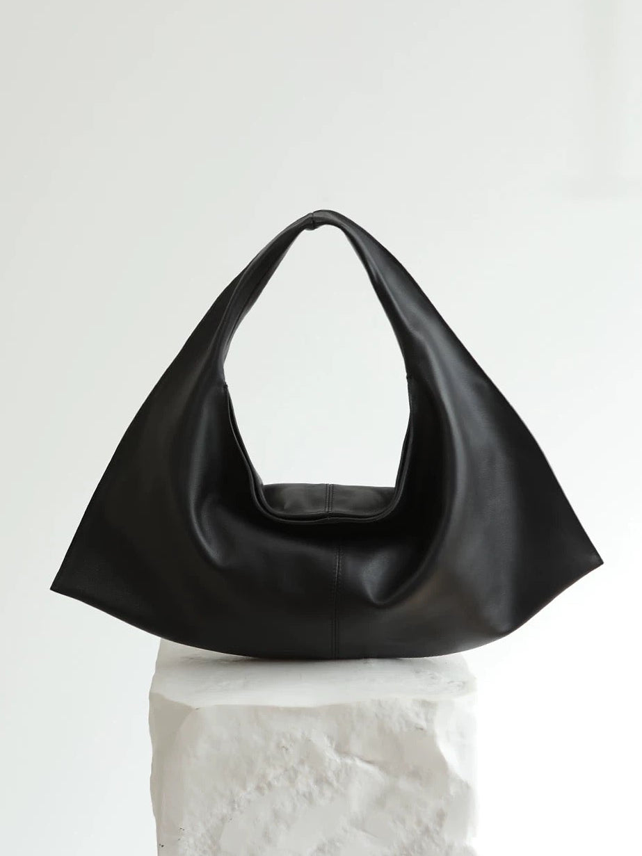 The Slouch Hobo in Black (Large)