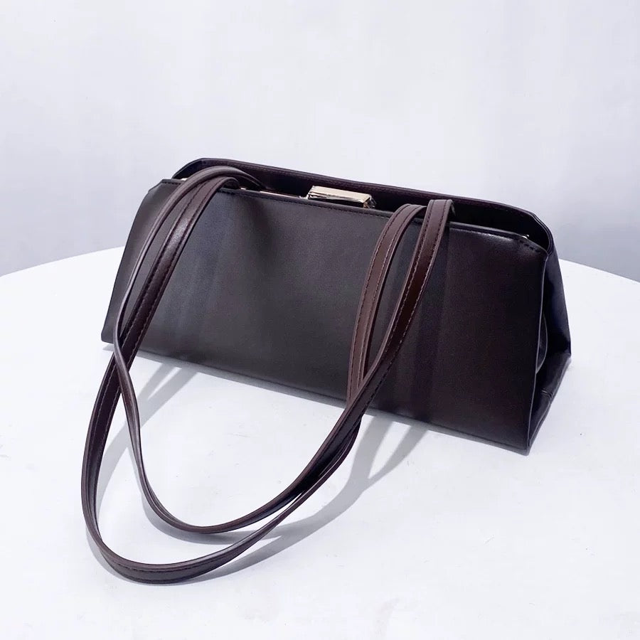 Kiss-Lock Bag in Dark Brown