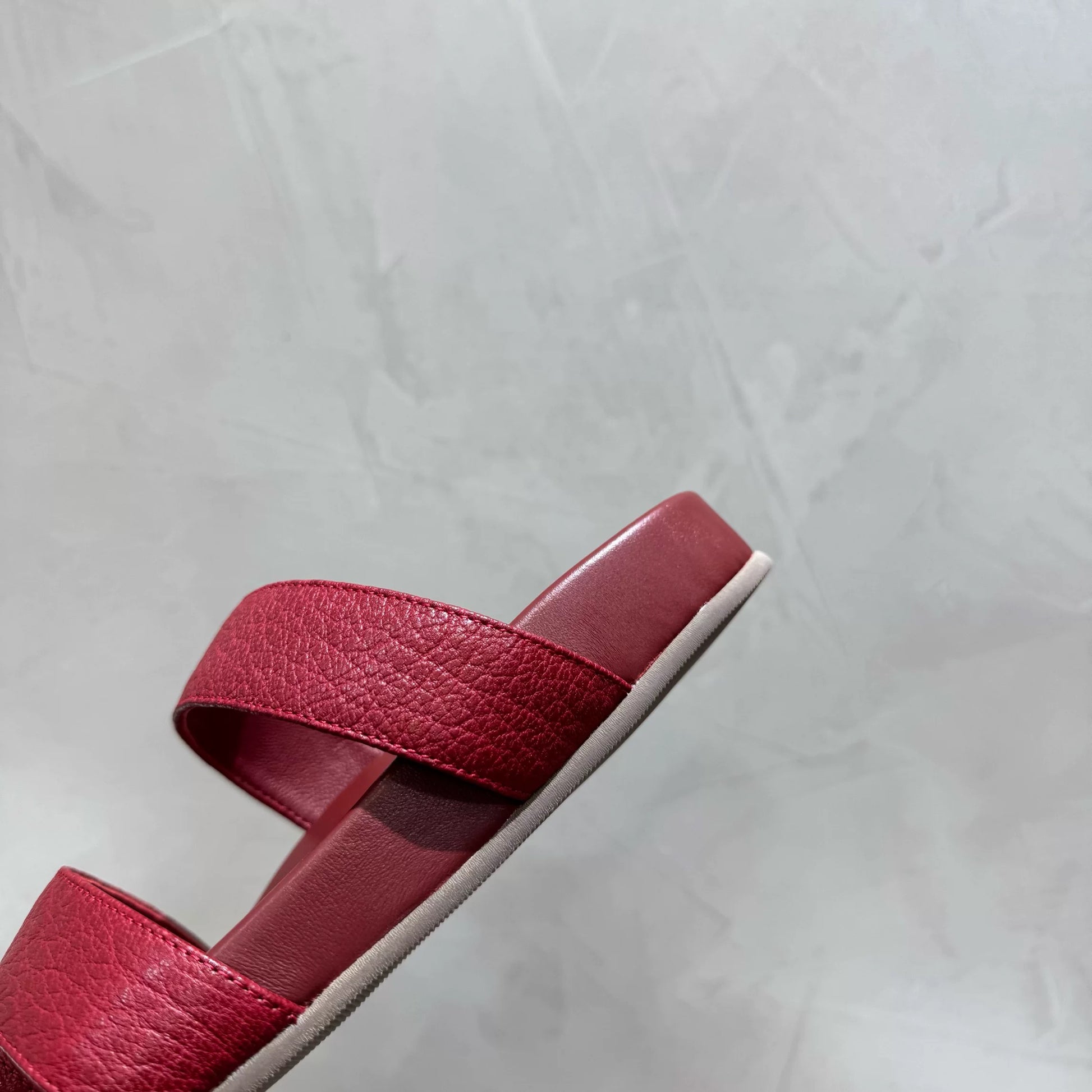 The Two-Band Leather Sandals (Immediate)