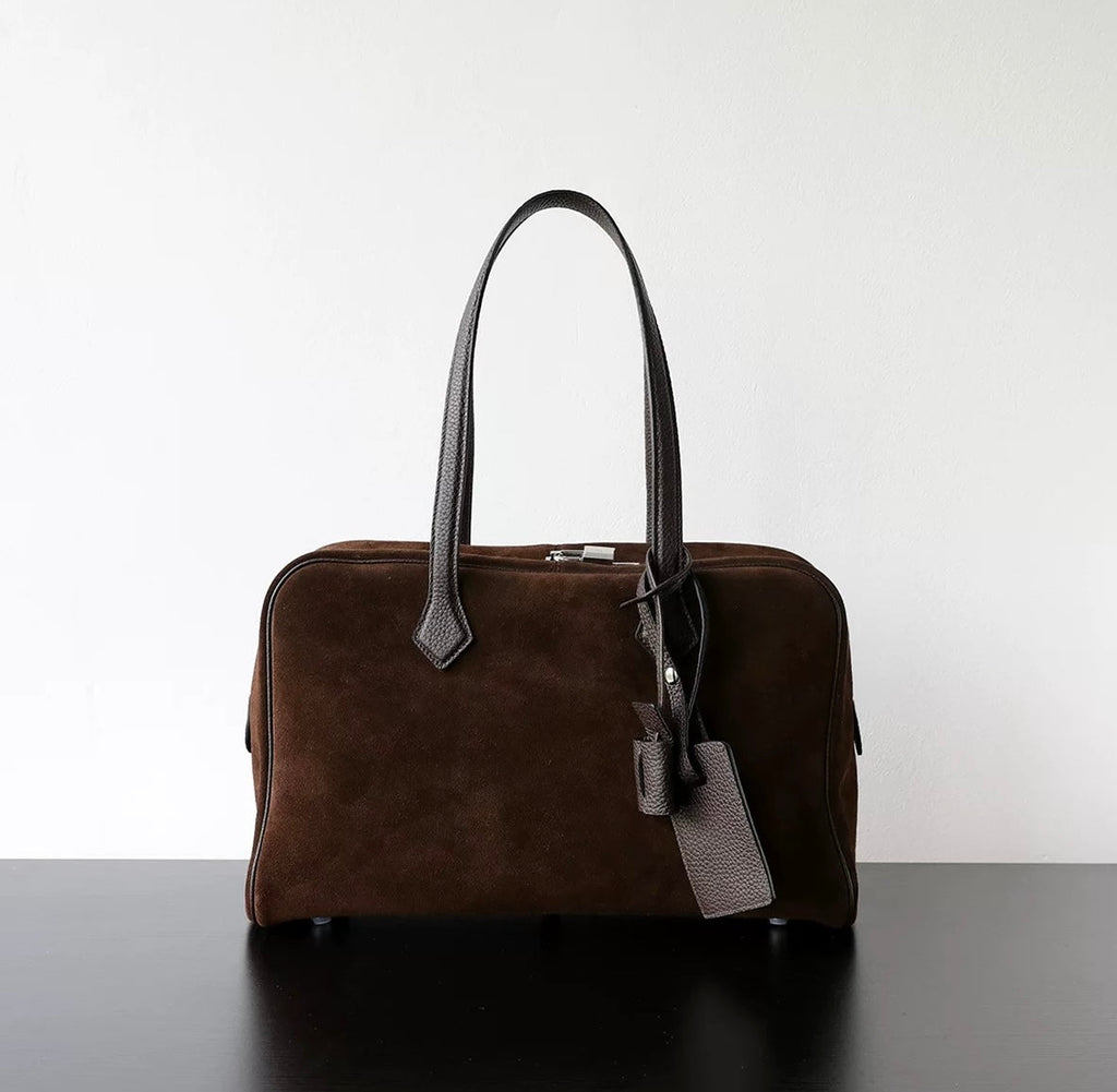 The Duffle Bag in Suede Coffee