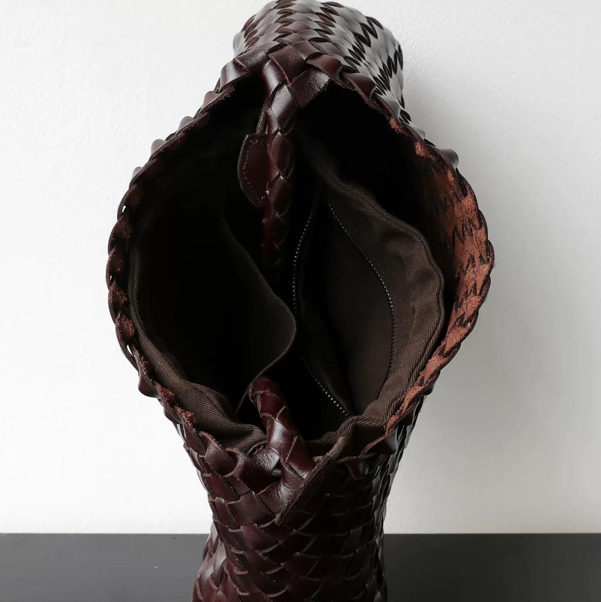 Woven Shoulder Bag in Dark Brown