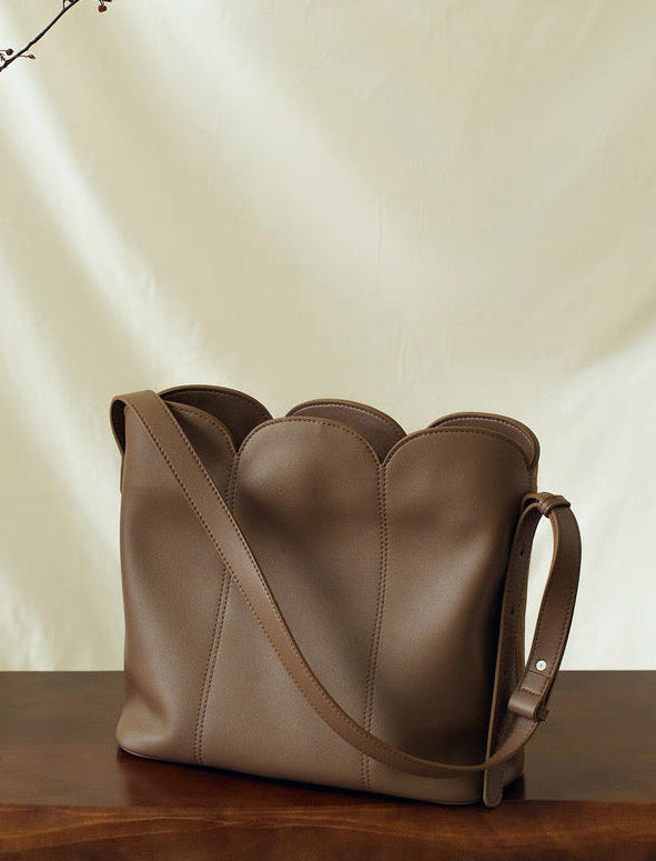 Embroidered Bag in Khaki