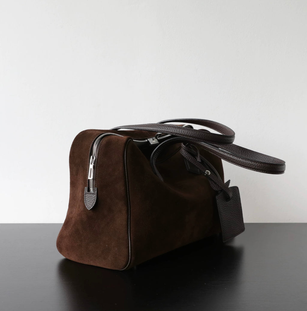 The Duffle Bag in Suede Coffee