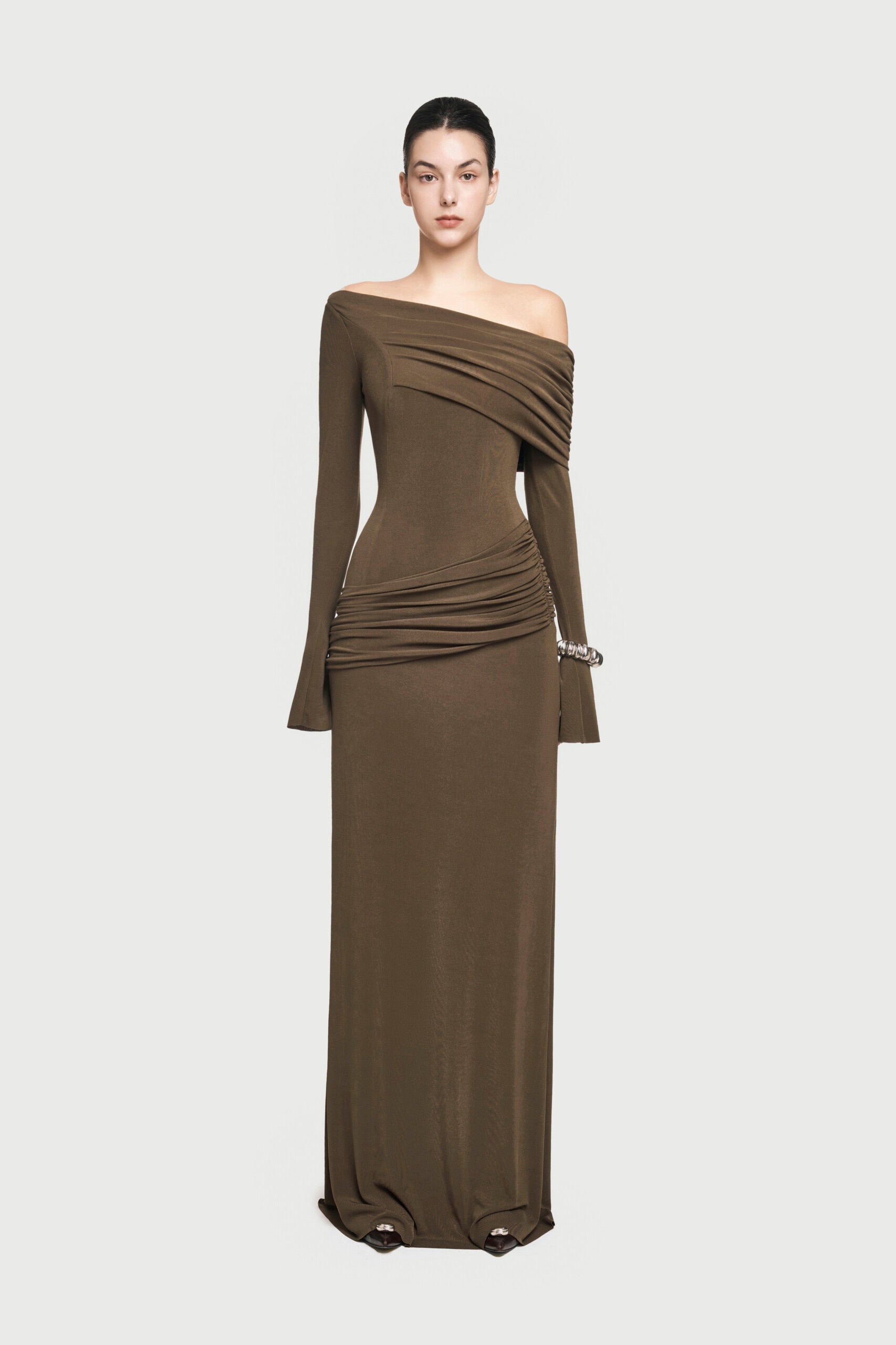 Off-shoulder Maxi Dress