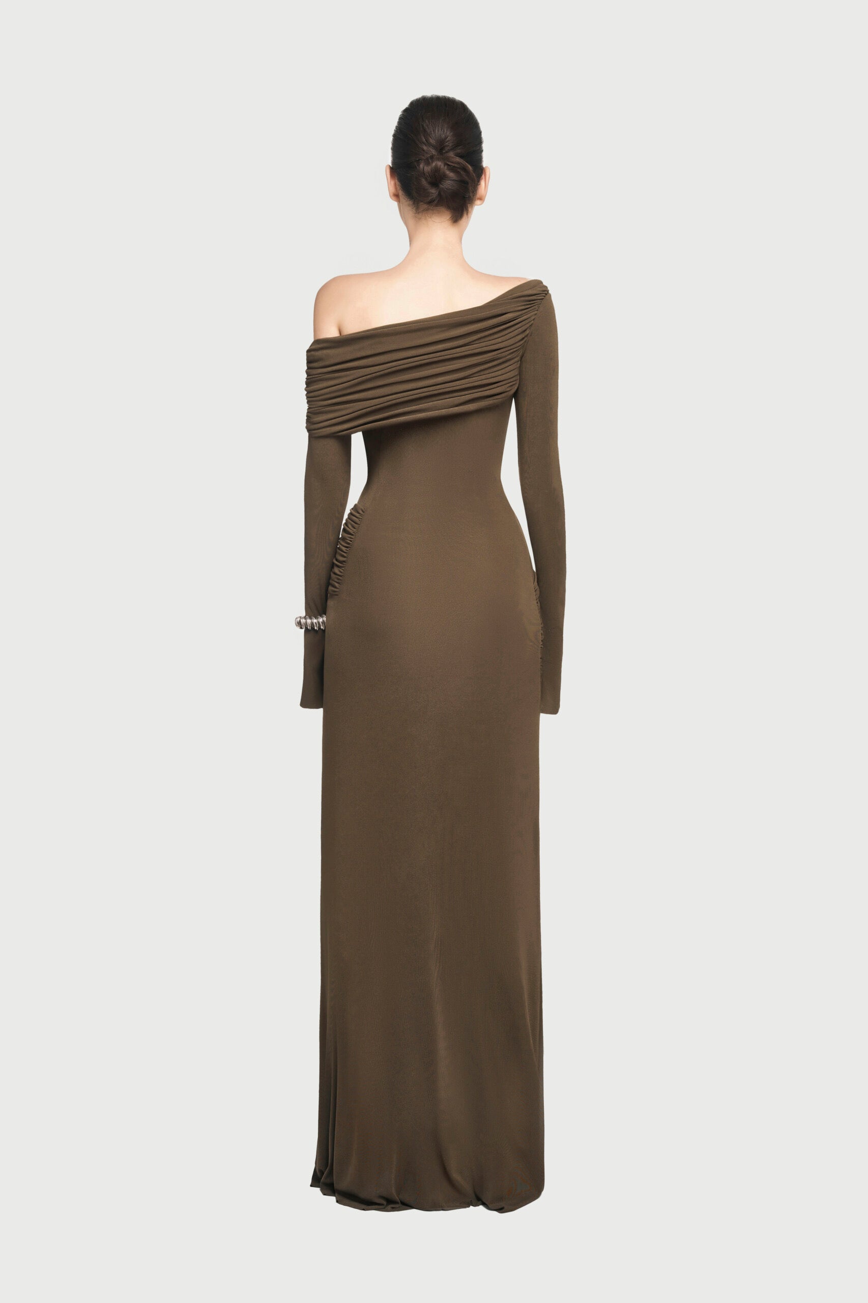 Off-shoulder Maxi Dress