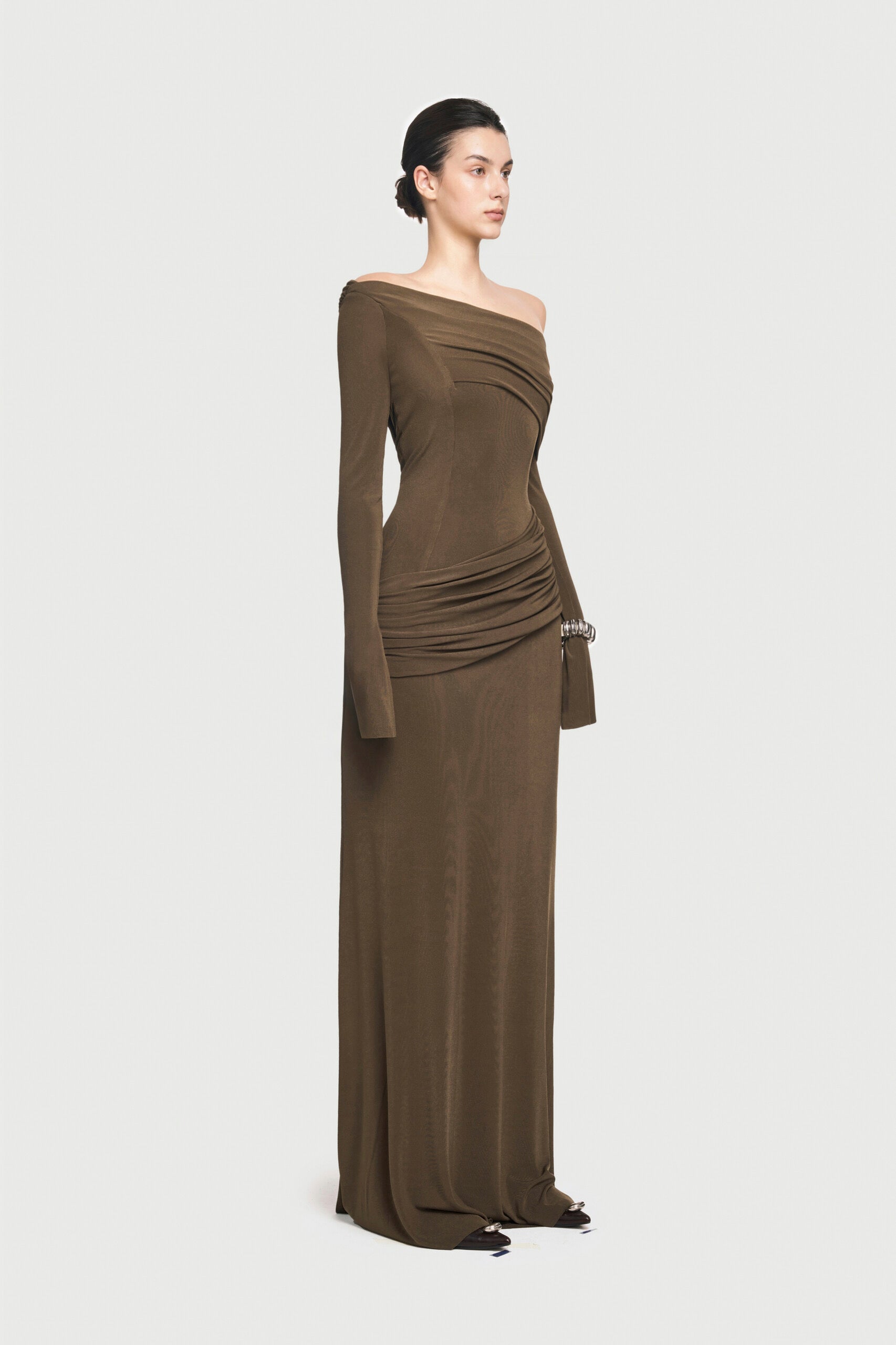 Off-shoulder Maxi Dress