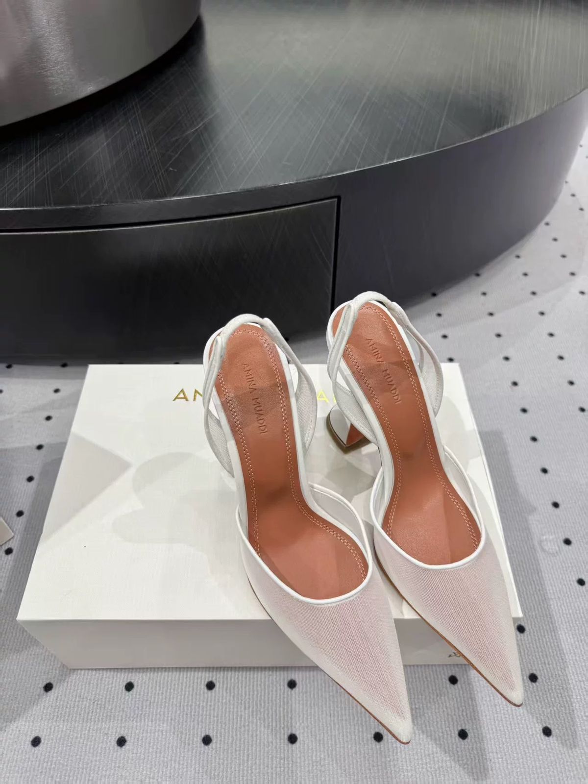 Mesh Slingback heels in White